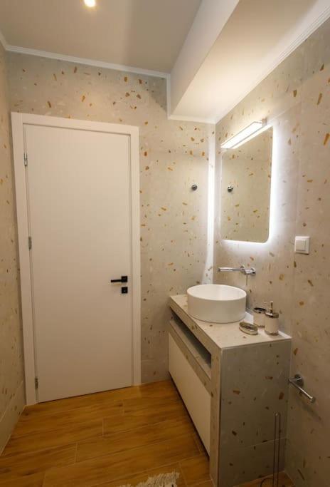 Sunrise Haven Suite Ксанти Екстериор снимка